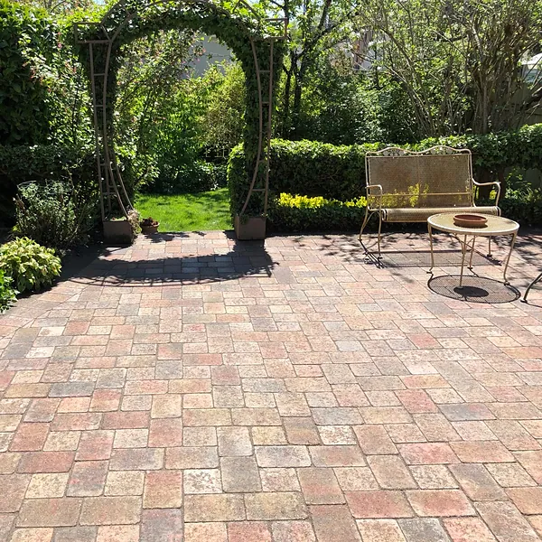 Paver patio with arbor