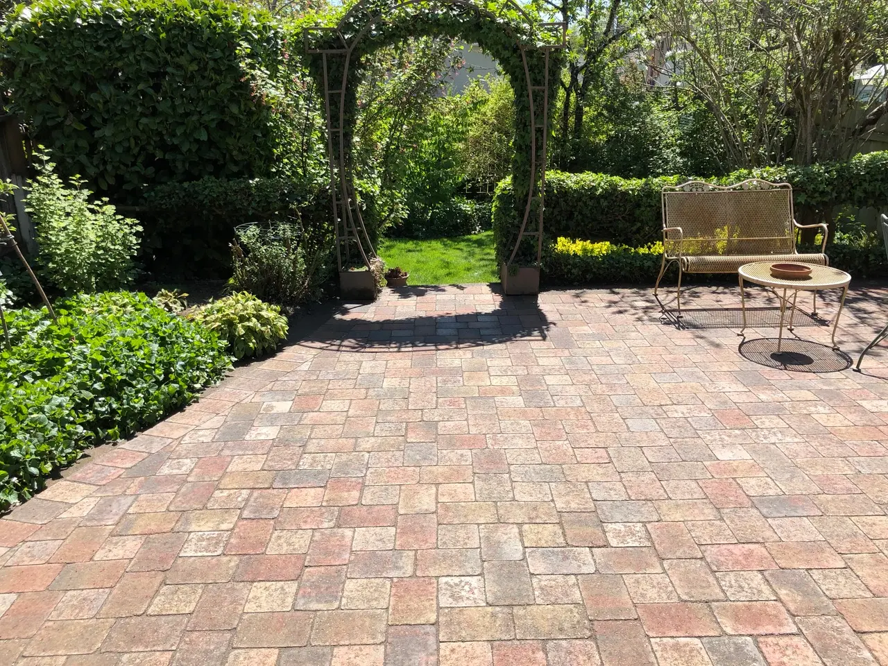 Paver patio with arbor