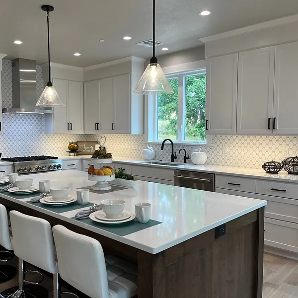 Kitchen with island